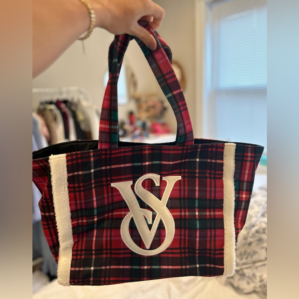 Victoria Secret bag/ travel bag/ fabric
